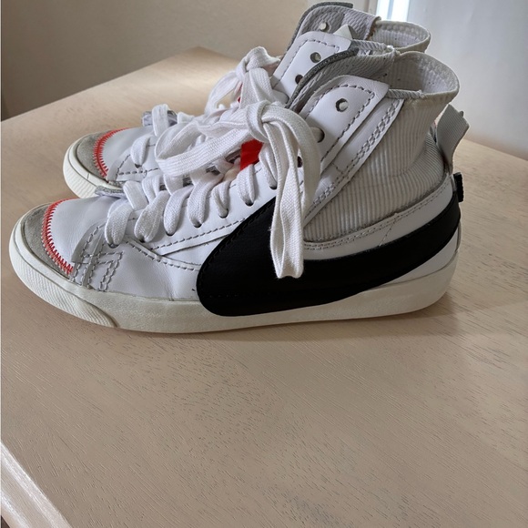 ❤️Nike Blazer Mid '77 Jumbo Swoosh‎ White BlackSize 8